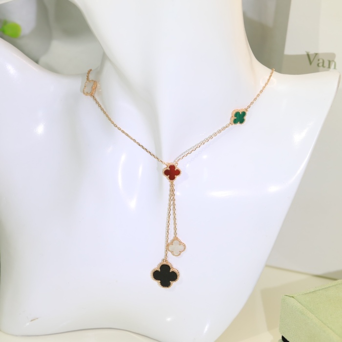 Van Cleef & Arpels Necklace