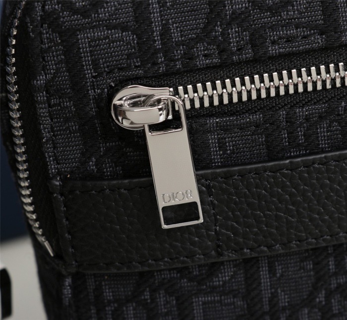 Dior Oblique Men Shoulder Bags 2-Size