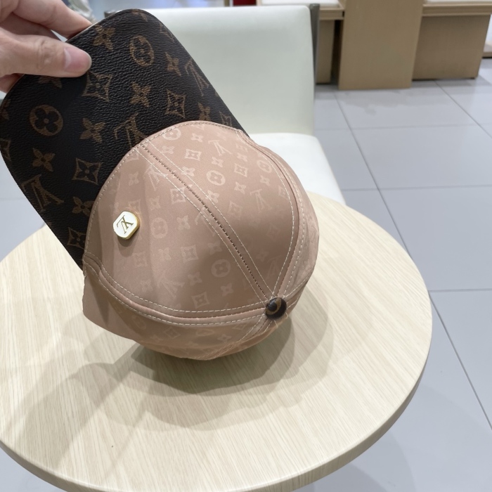 Louis Vuitton Baseball Cap 2-Color