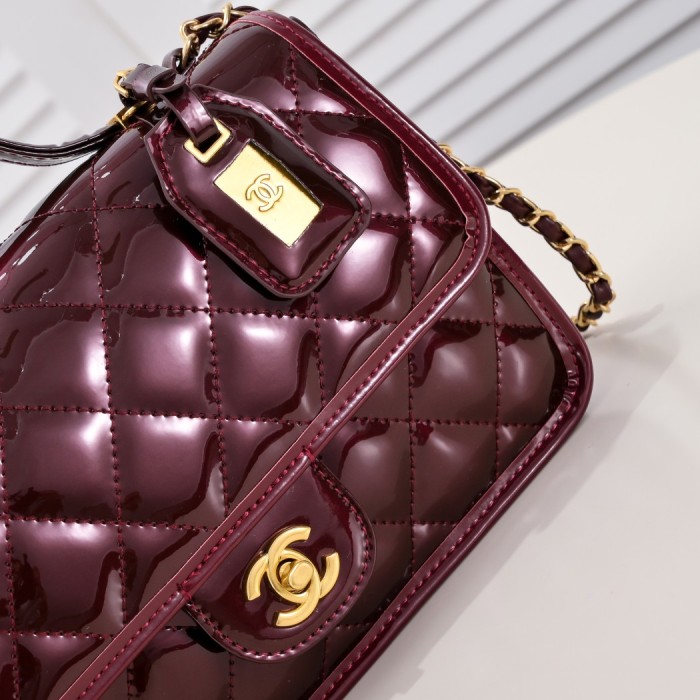 Chanel Chain Shoulder Bags Size 25*18*7cm