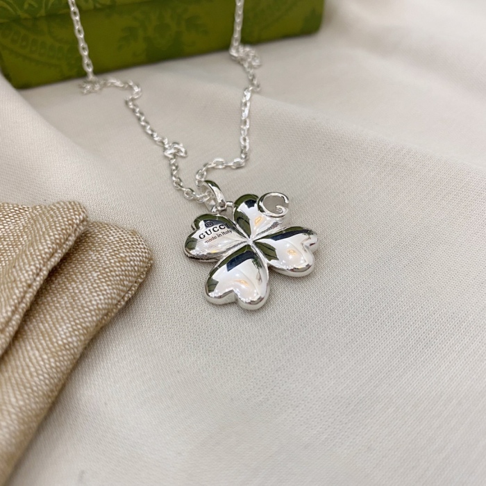 Gucci Necklace 42cm