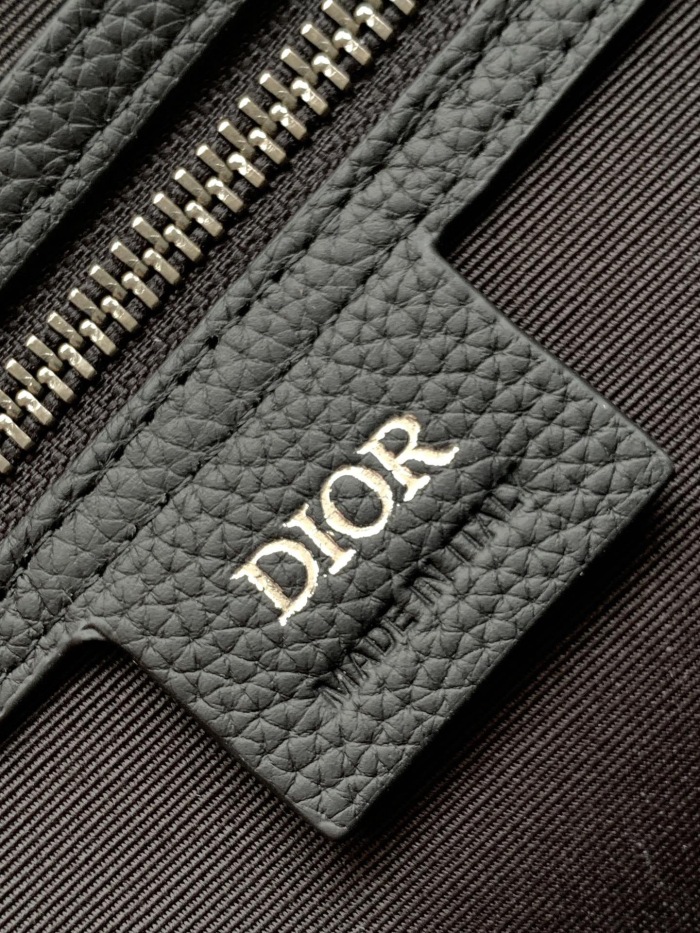 Dior Weekender 25 Men Shoulder Bags Size 32*18.5*12cm