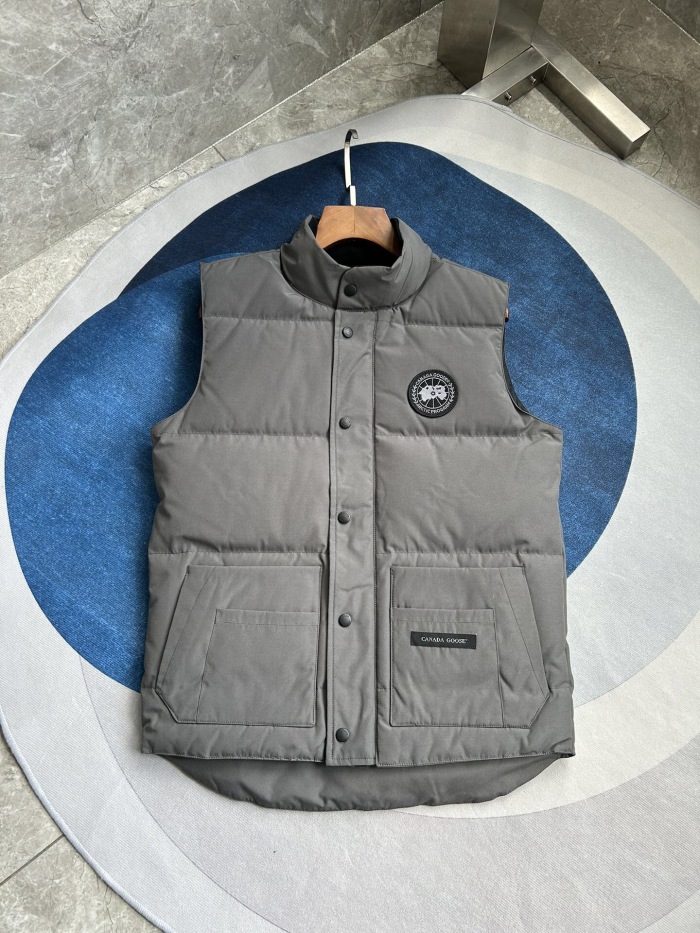 Canada Goose E20 Freestyle Vest-WD Men Winter Vest Size S-XXL
