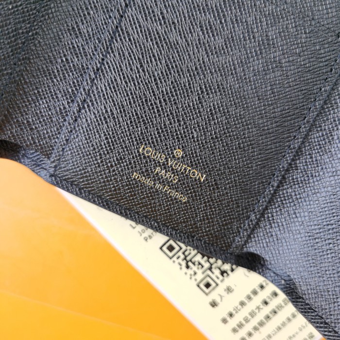 Louis Vuitton Wallet 12*2*9 cm