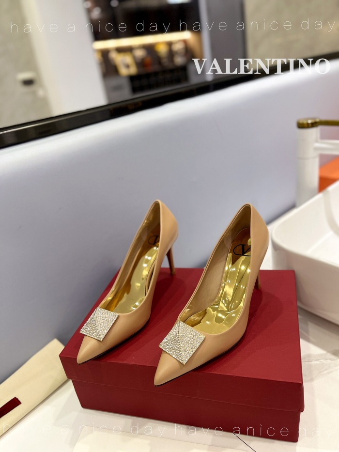Valentino One Stud Patent Leather Pumps Size 35-41 3-Color