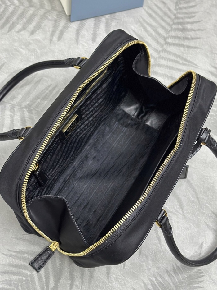 Prada 1BB115 Re-Edition 1978 Medium Re-Nylon Handbag Size 30*17.5*9cm