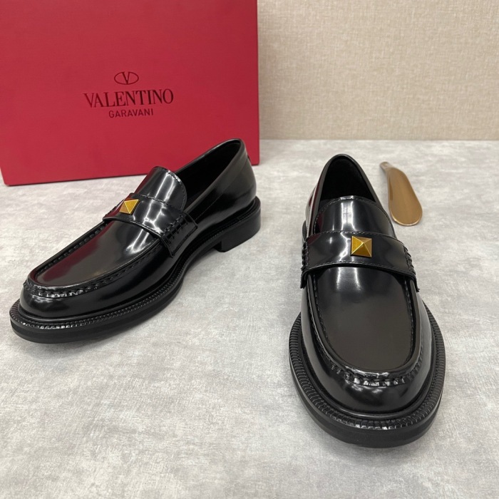 Valentino Volgo Chain Loafer Size 39-45   9-Color