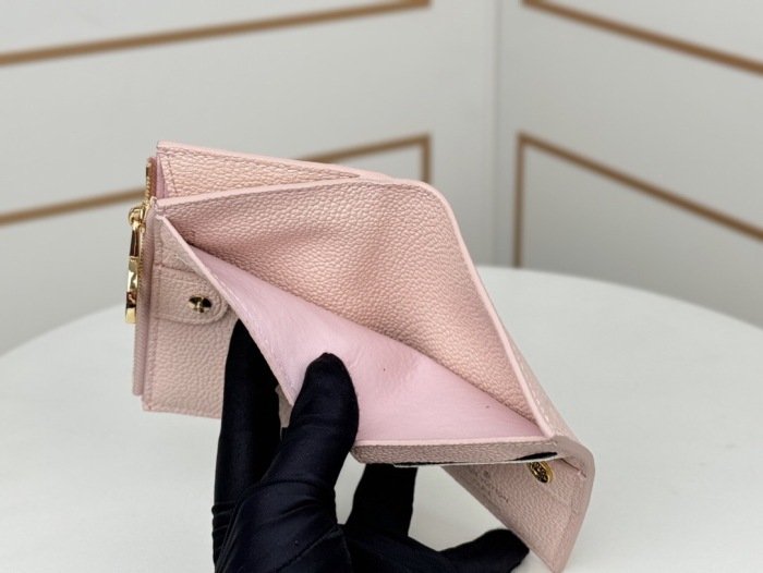 Louis Vuitton Monogram Empreinte  Size 9*11.5.5*1.5cm
