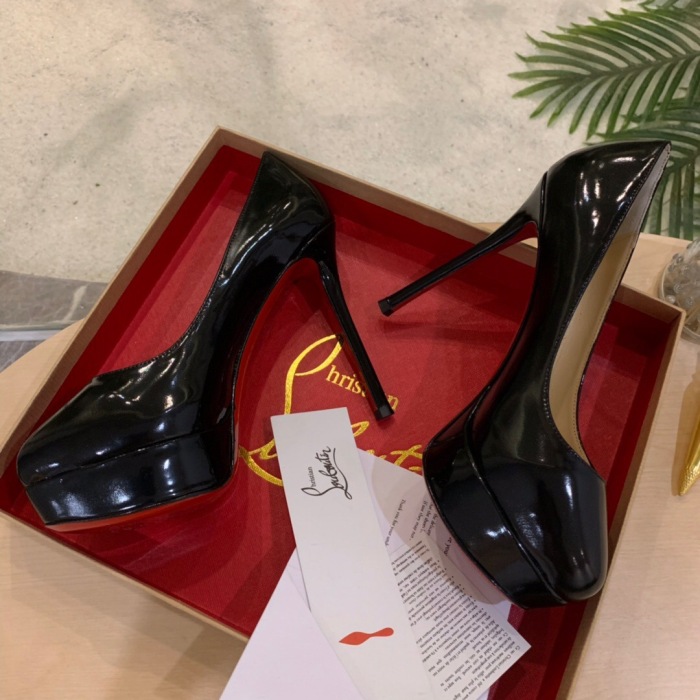 Christian Louboutin Dolly Pumps Size 35-41 3-Color