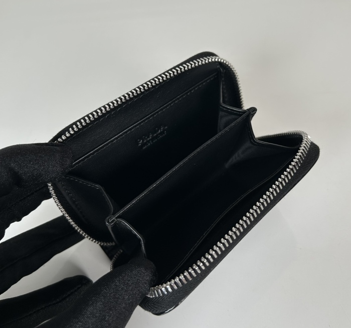 Prada Card Holder Size 11*7*2cm