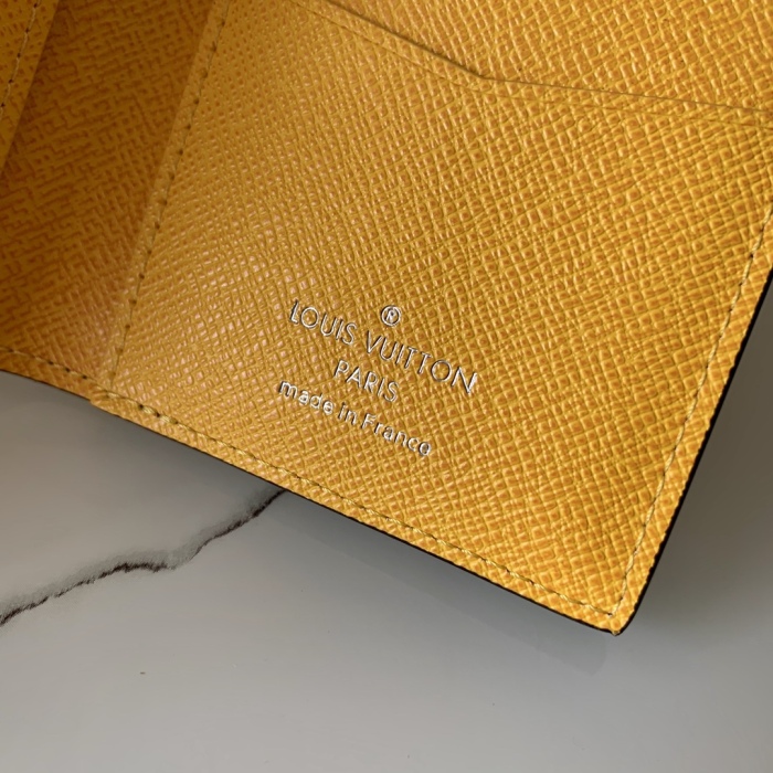 Louis Vuitton Wallet 8*11 cm
