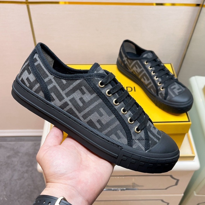 Fendi Domino Low Top Sneaker Size 35-46  4-Color