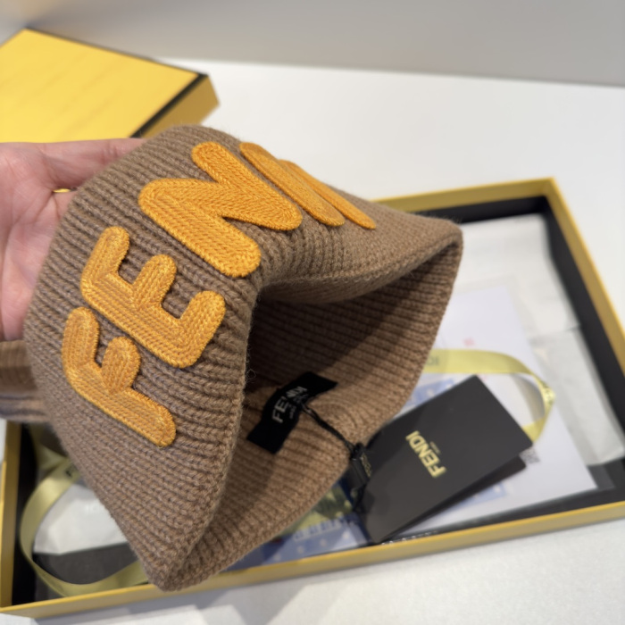 Fendi Knitted Hat