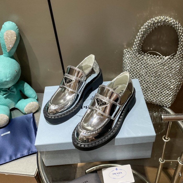 Prada Metallic Leather Loafers Sneaker Size 35-40   3-Color