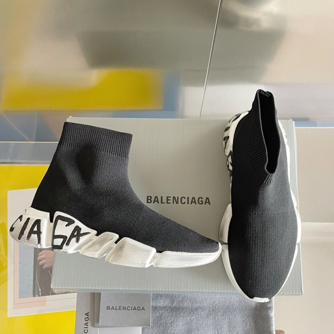 Balenciaga Speed 2.0 Graffiti Sneaker Size 35-45  5-Color