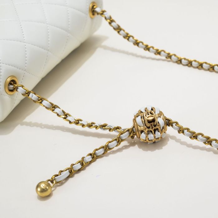 Chanel Chain Shoulder Bags Handbags Size 18*13*7cm 3-Color