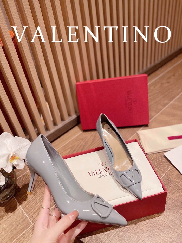Valentino Vlogo Signature Patent Leather Slingback Pumps Size 35-41 4-Color