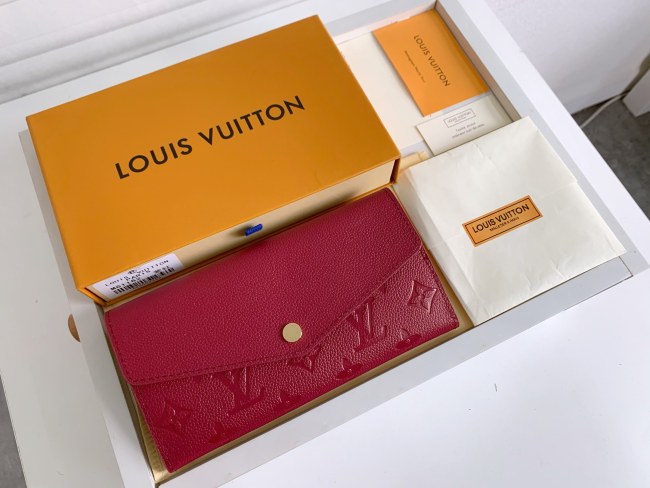 Louis Vuitton Wallet 19*10 cm