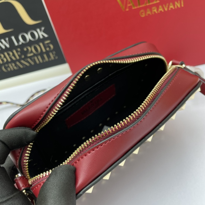 Valentino Women Shoulder Bags 18*12*6cm