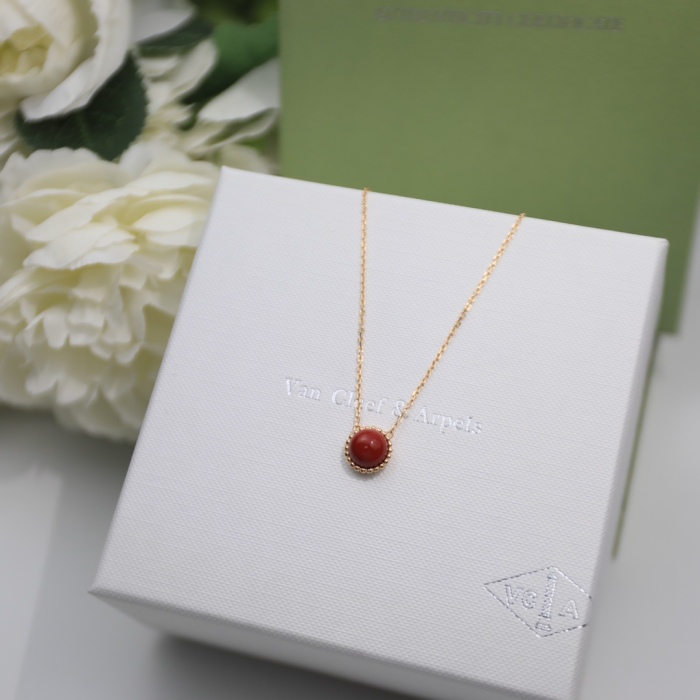 Van Cleef & Arpels Necklace