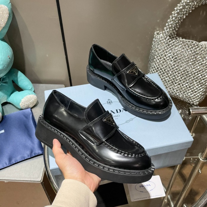 Prada Metallic Leather Loafers Sneaker Size 35-40   3-Color