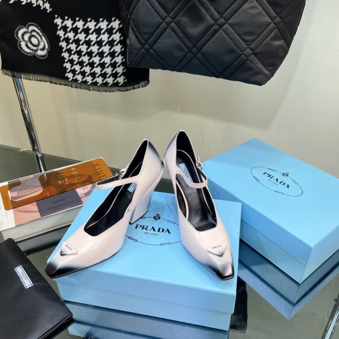 Prada Brushed Leather Pumps Size 35-41 5-Color