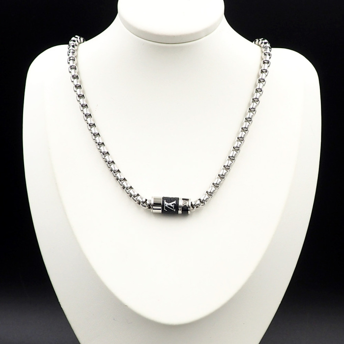 Louis Vuitton Necklace