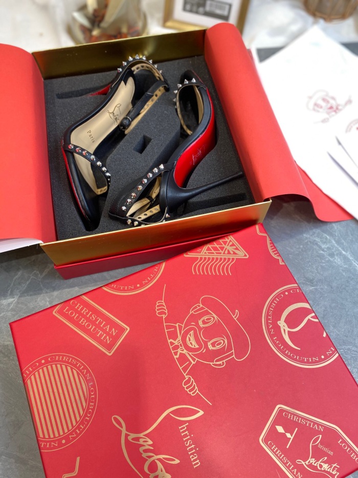 Christian Louboutin So Me Pumps Size 35-41 4-Color