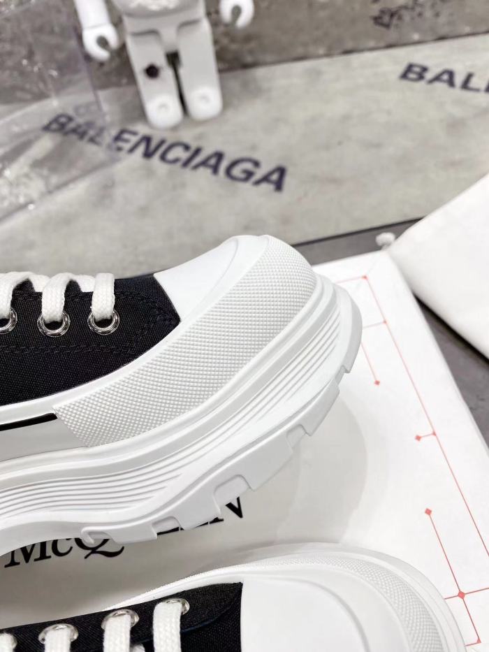 Alexander McQueen Tread Slick High Top Sneaker Size 35-45  4-Color