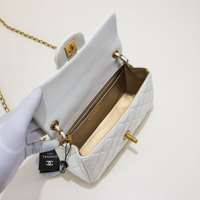 Chanel Chain Shoulder Bags Handbags Size 20*13*7cm 3-Color