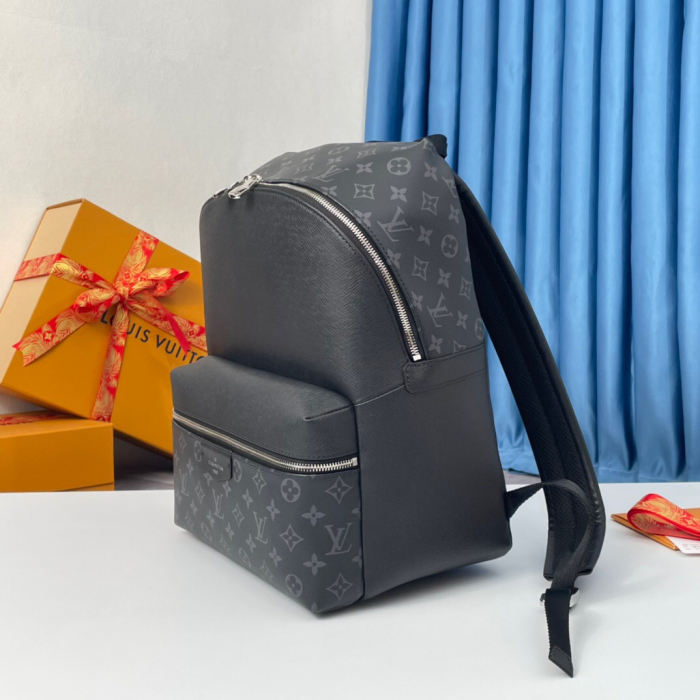 Louis Vuitton M30230 Racer Backpack Size 40*37*20cm