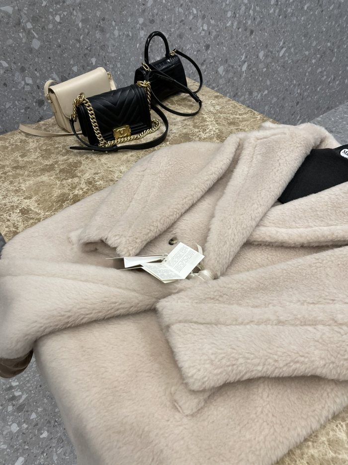 Max Mara Teddy fur long coat Size XS-M