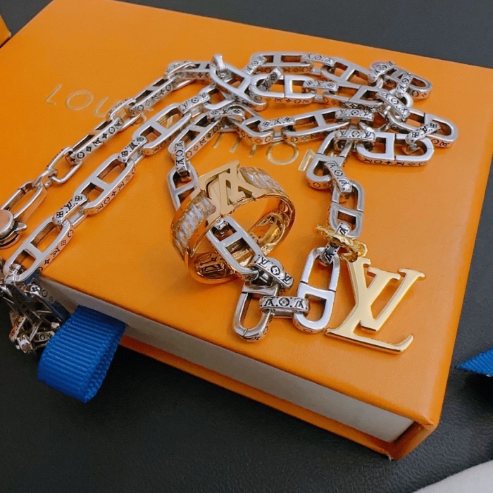 Louis Vuitton Necklace