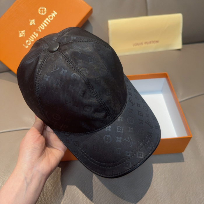 Louis Vuitton Baseball Cap 2-Color