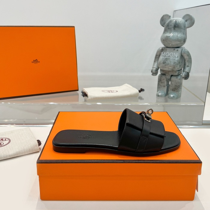 Hermes Giulia Slippers Size 35-41  3-Color
