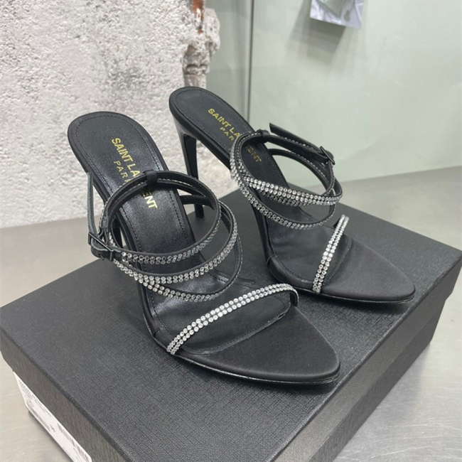 YSL Georgia Pumps Size 35-40