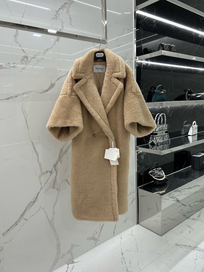 Max Mara Teddy fur long coat Size XS-M