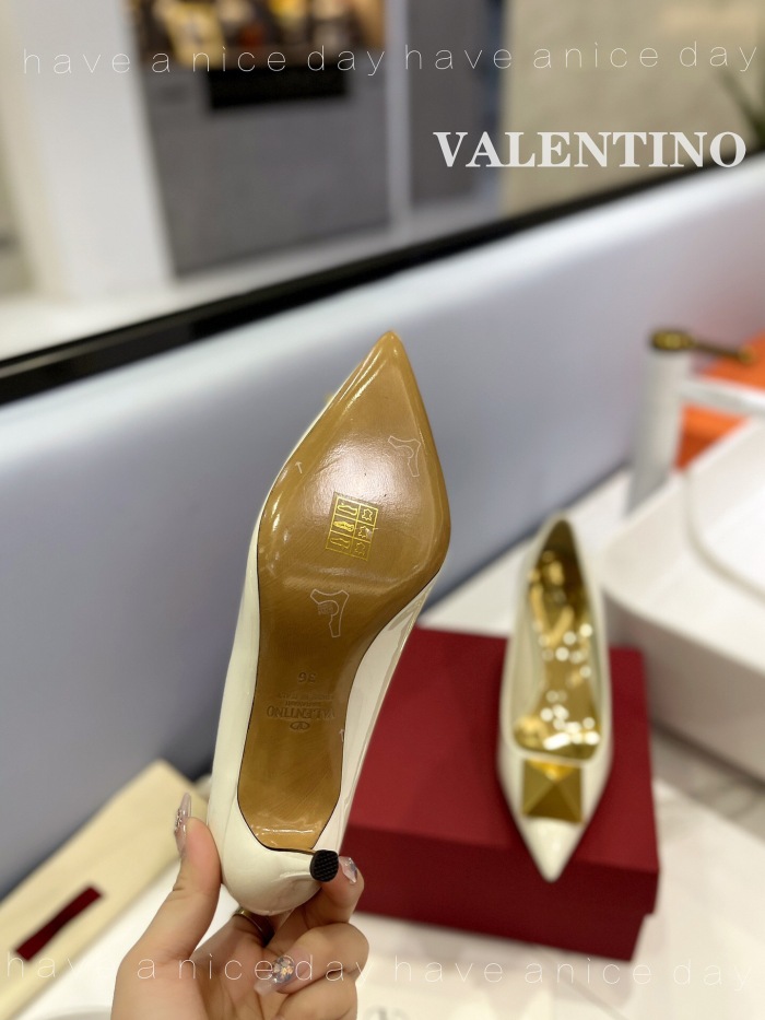 Valentino One Stud Patent Leather Pumps Size 35-41 4-Color