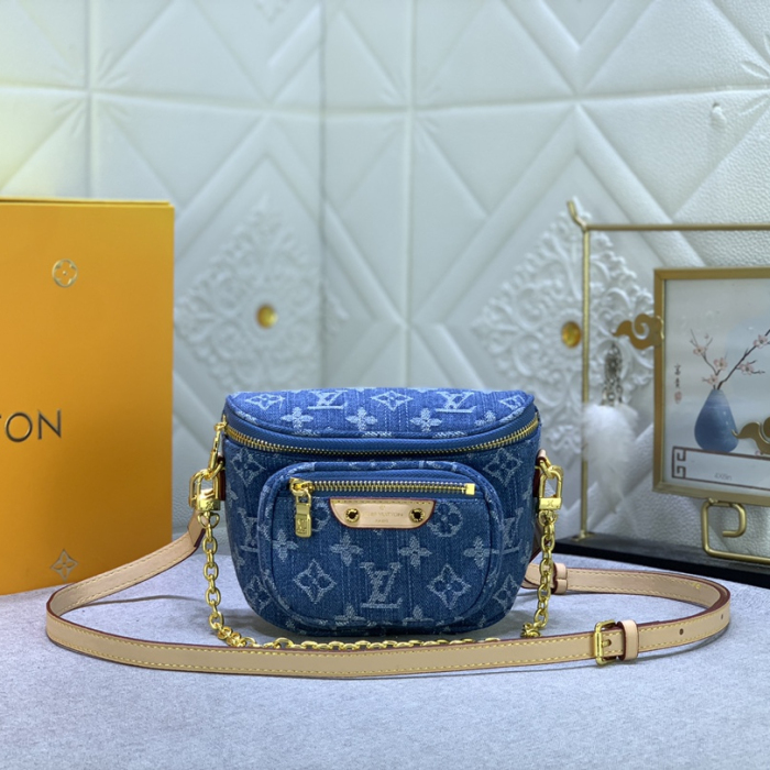 Louis Vuitton M82335 Mini Bumbag Shoulder Bags Size 17*12*9cm