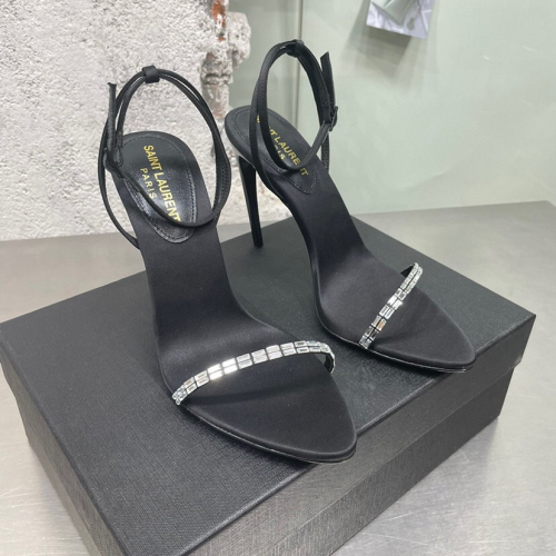 YSL Gloria Pumps Size 35-40