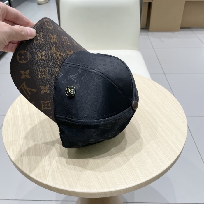 Louis Vuitton Baseball Cap 2-Color