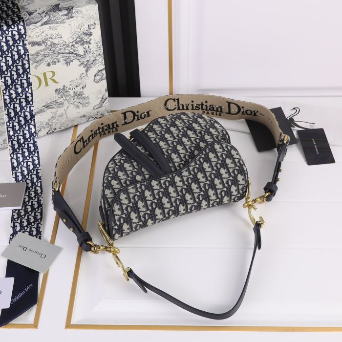 Dior Saddle Bags With Strap for Women Size 25.5*20*6.5cm