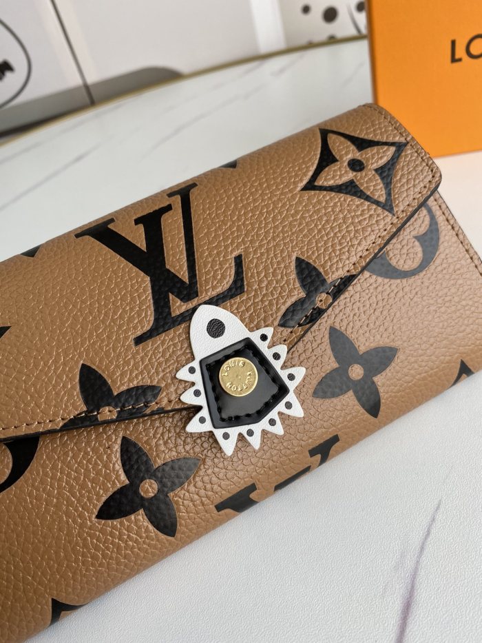 Louis Vuitton Wallet 19*10 cm