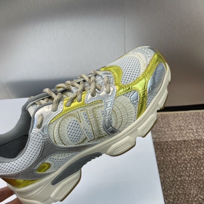 Dior Chrono Sneaker Size 35-41