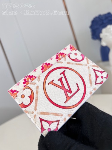 Louis Vuitton M83625 Card Holder Size 11*7*0.5cm