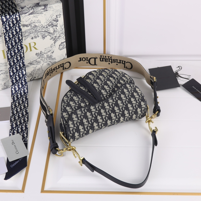 Dior Saddle Bags With Strap for Women Size 25.5*20*6.5cm