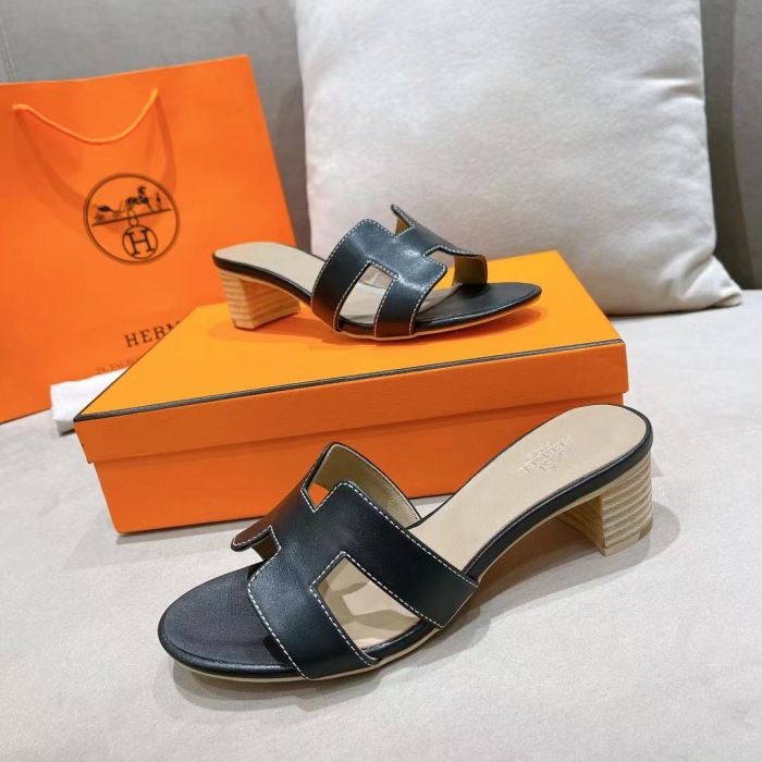 Hermes Oasis Sandals Size 35-41  3-Color