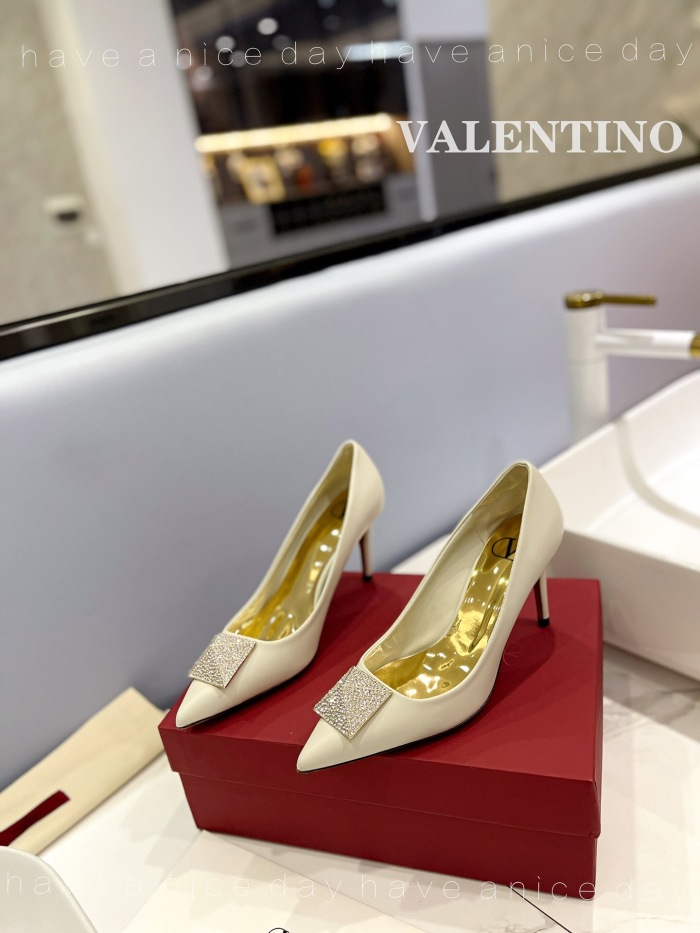 Valentino One Stud Patent Leather Pumps Size 35-41 3-Color