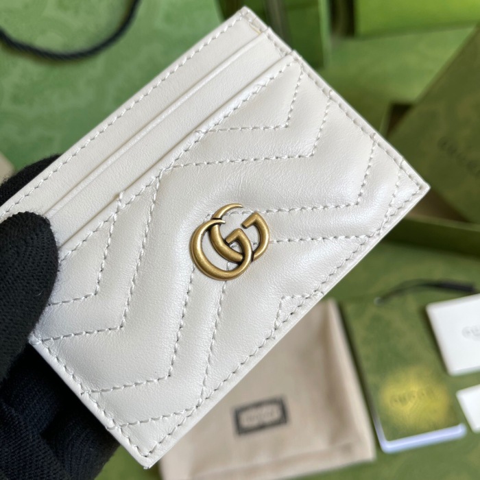 Gucci GG Marmont card case Size 10*7cm Style: 443127