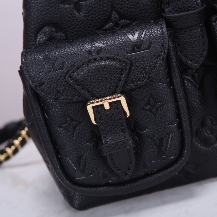 Louis Vuitton Monogram Embossed Backpack Bags 20*22*14cm